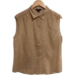 Women’s Sleeveless Button Down Tan Blouse Animal Print Pleated Cotton Silk